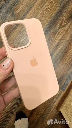 Чехлы на iPhone 13 pro новые и бу