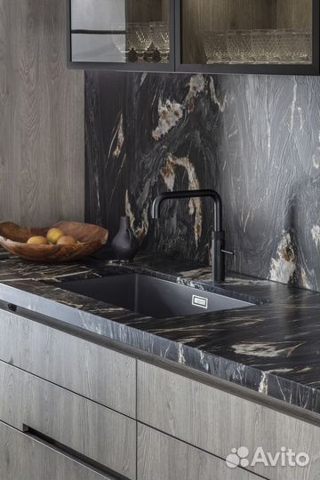 Столешница из искусственного камня (акрил, кварц)