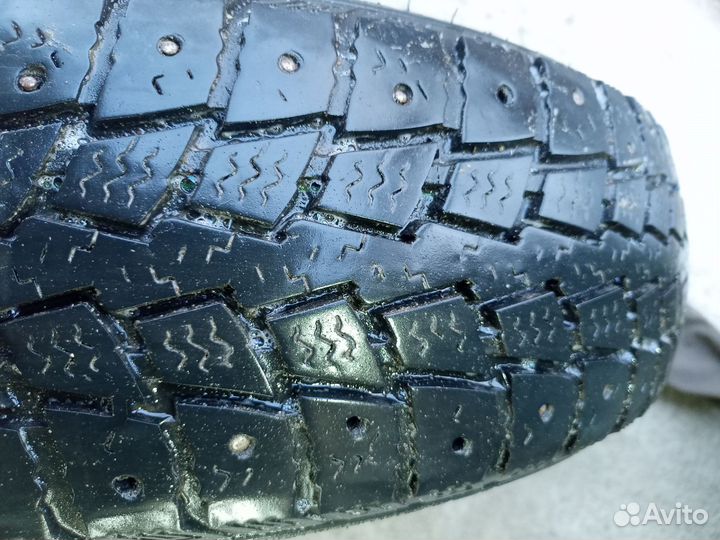 Kumho Power Grip KC11 205/80 R16 104G