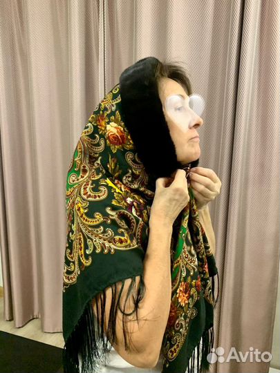 Платок шаль с норкой