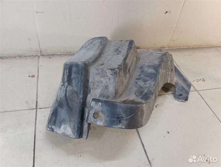 Подкрылок задний правый Chrysler PT Cruiser 2007