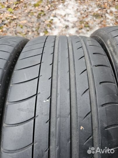 Dunlop SP Sport Maxx GT 235/50 R18 97V