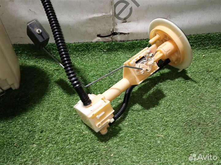 Бензонасос Toyota Crown GRS180