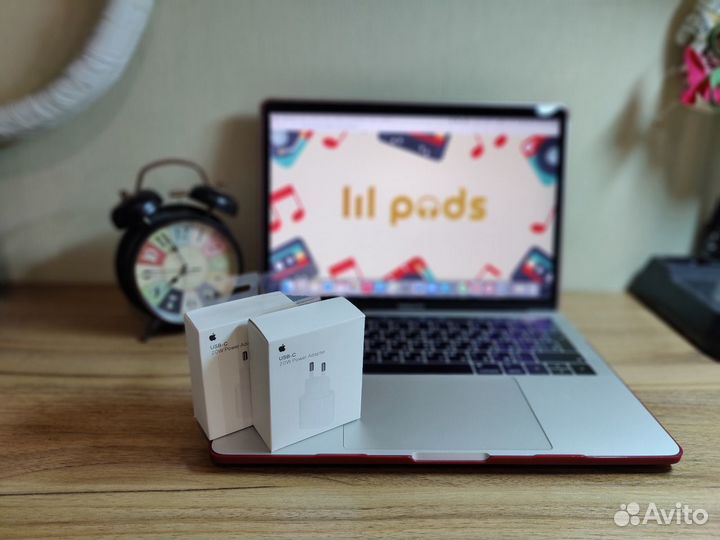 Apple USB-C 20W зарядка для iPhone Xr/Xs Max/11/11