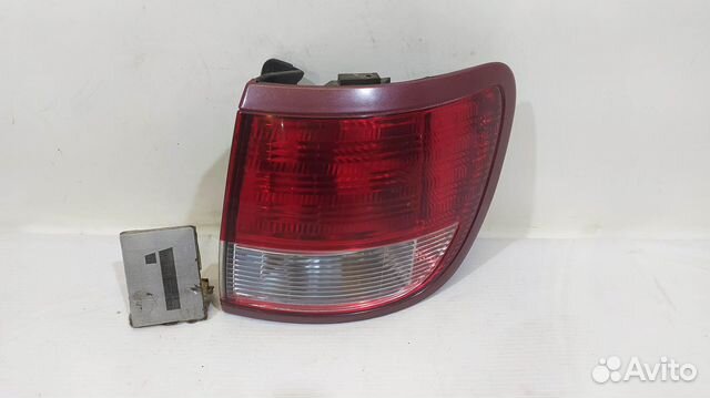 Фонарь задний nissan 220-24740 R Avenir W11 98-01