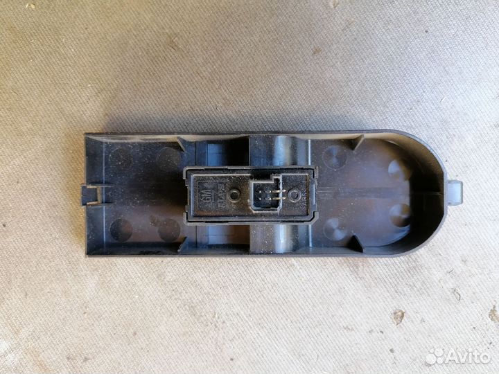 Кнопка стеклоподъемника для Opel Astra G 1998-2005