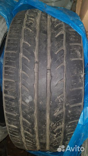Triangle TR967 245/40 R19