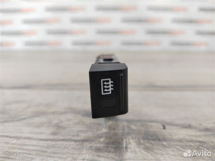 Кнопка обогрева заднего стекла Hyundai Getz