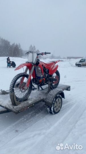 Ловушка переднего колеса мотоцикла