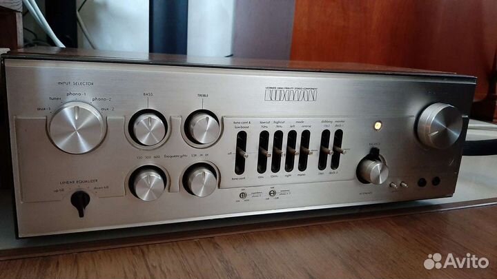 Предварительный усилитель luxman c-1010