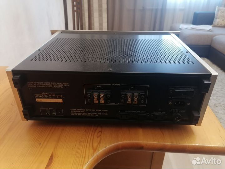 Accuphase p20