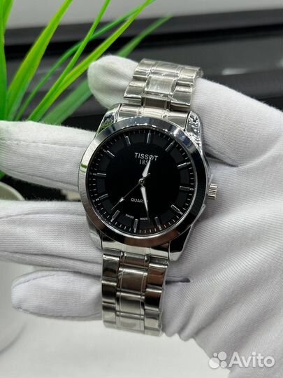 Наручные часы Tissot 1853