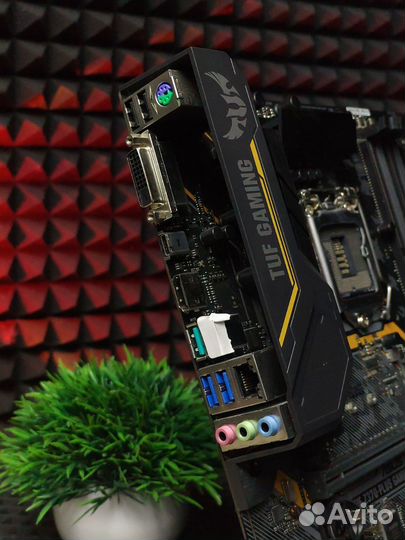 Материнская плата Z370 Asus Tuf Plus gaming