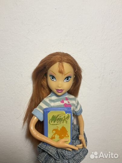 Кукла winx mattel винкс Блум школьница