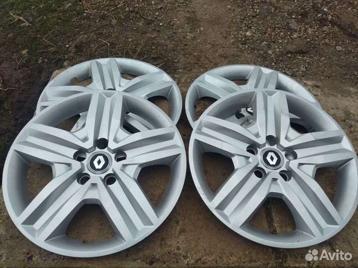 Колпаки на колеса r17