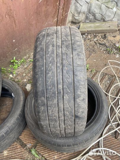 Bridgestone MY-02 Sporty Style 215/55 R17 91