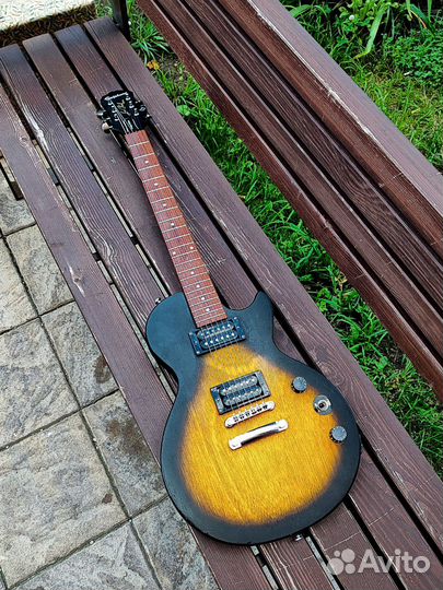 Гитара Epiphone Les Paul Vintage edition
