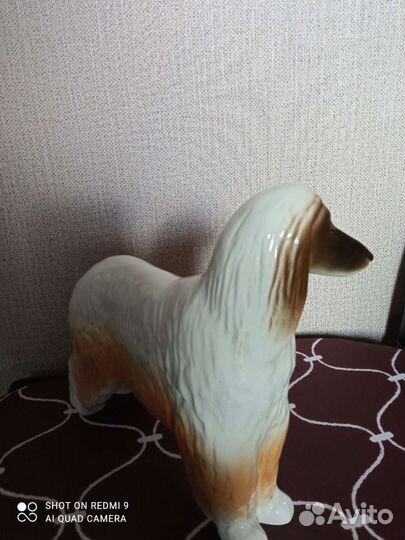 Фарфоровая статуэтка 