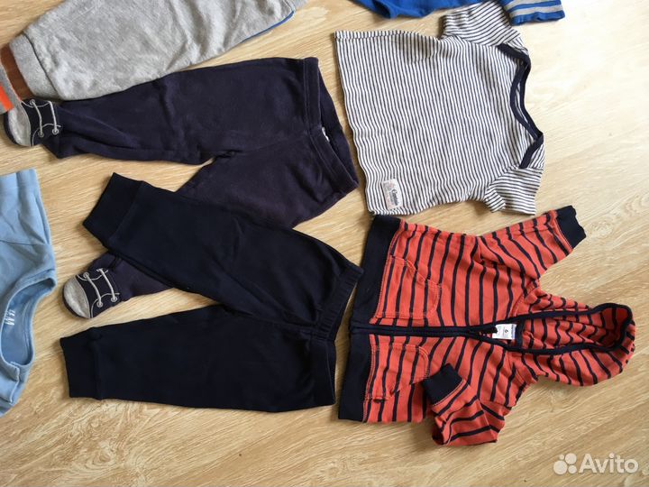 Пакет фирменной одежды 6-12 мес