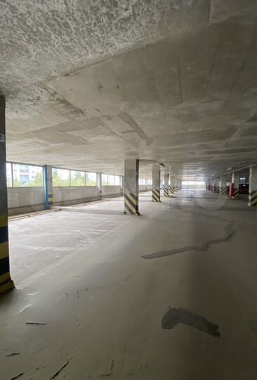 Машиноместо, 16 м²