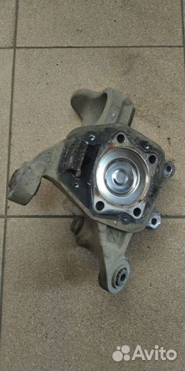 Кулак задний Вольво S 80 I