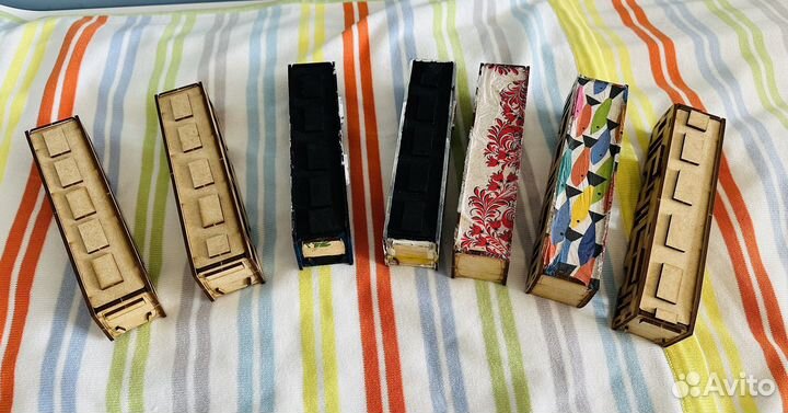 Модель автобусов, игры, лото, обучающте пазлы