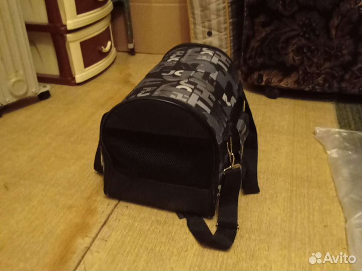 Переноска для собак мелких пород