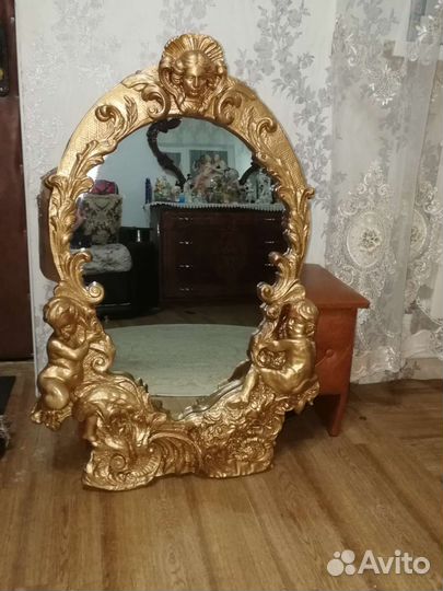 Зеркало старинное