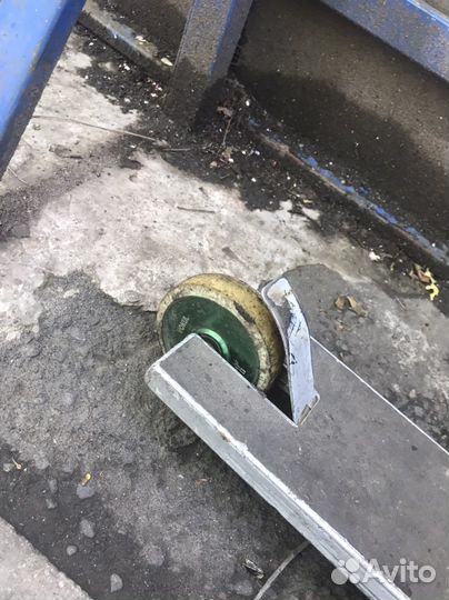 Трюковой самокат