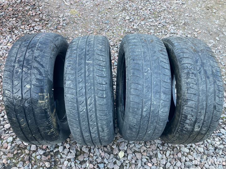 Cooper CS4 Touring 235/65 R17 104