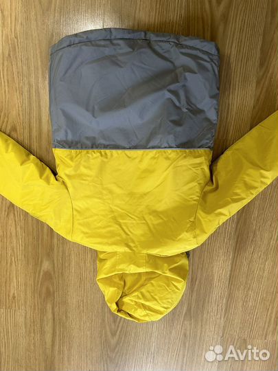 Демисезонная куртка 110