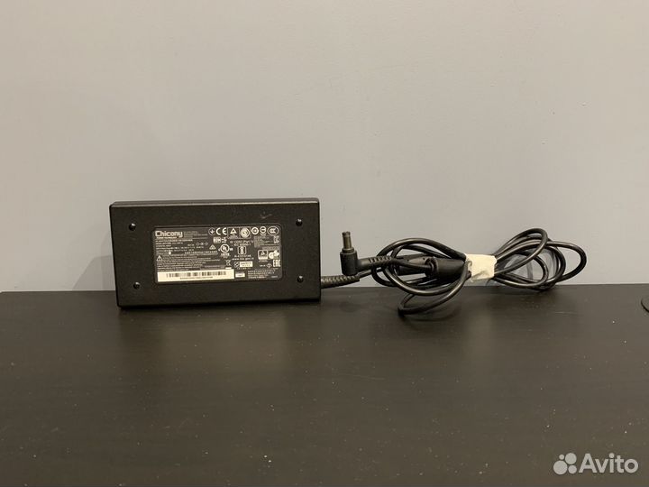 Блок питания MSI 5.5x2.5mm 19.5v 6.92a 135w