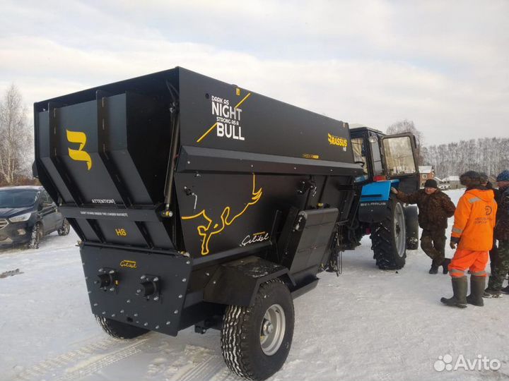 Миксер-кормораздатчик Celikel Brassus H10, 2024