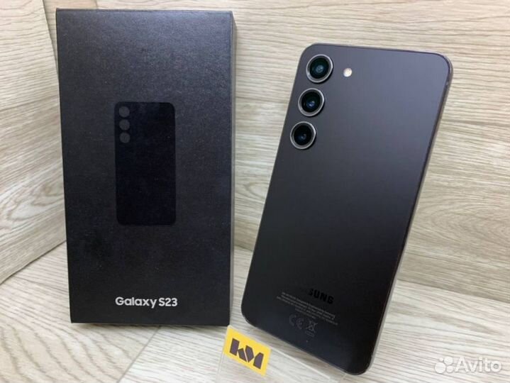 Samsung Galaxy S23, 8/128 ГБ