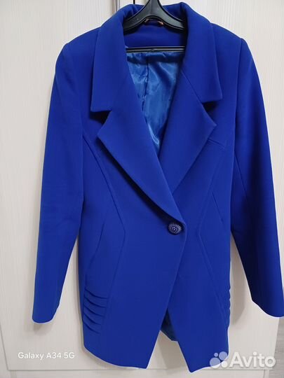 Полупальто женское размер 46-48