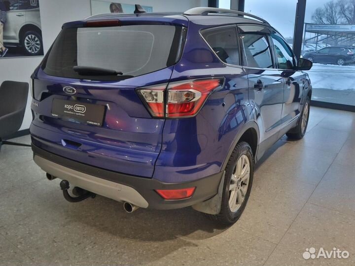 Ford Kuga 2.5 AT, 2019, 107 000 км