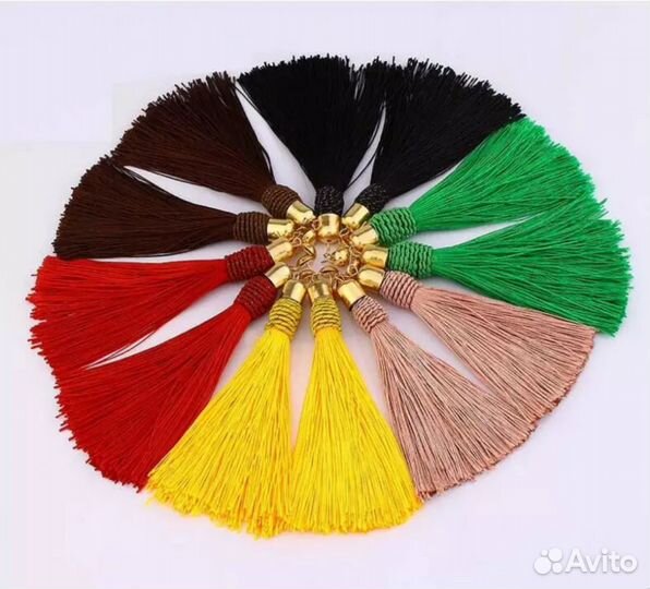 Серьги кисти новые