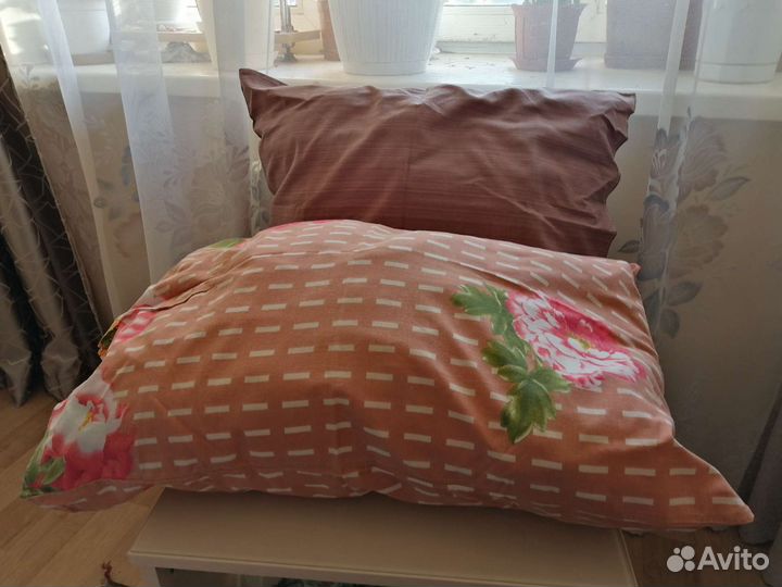 Комплект из 2х подушек 70*50 см
