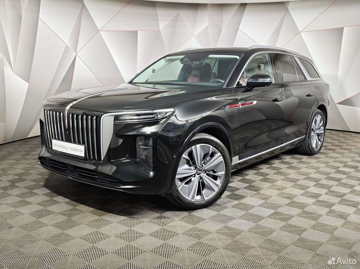 Hongqi E-HS9 AT, 2021, 22 956 км