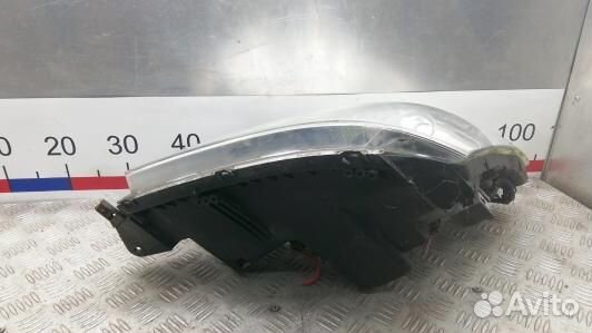 Фара левая toyota corolla verso 2 (HDN08MR01)