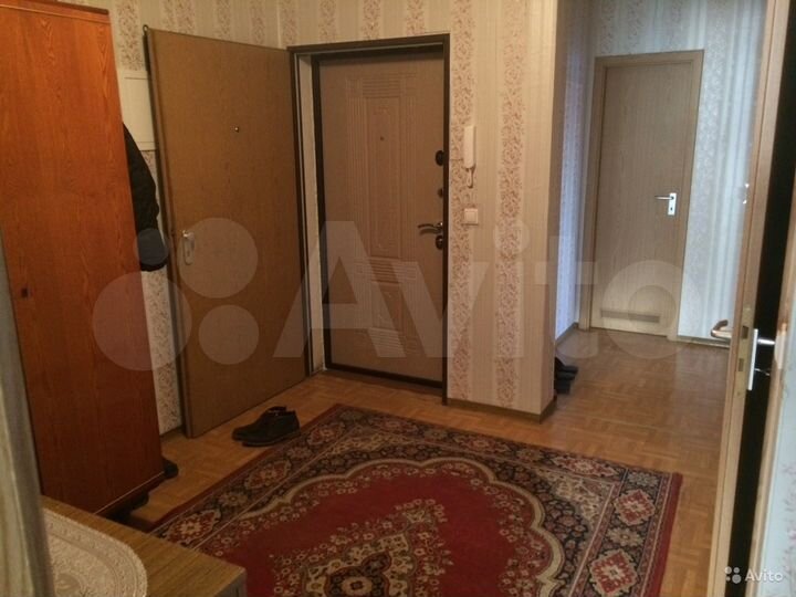 3-к. квартира, 80 м², 2/2 эт.
