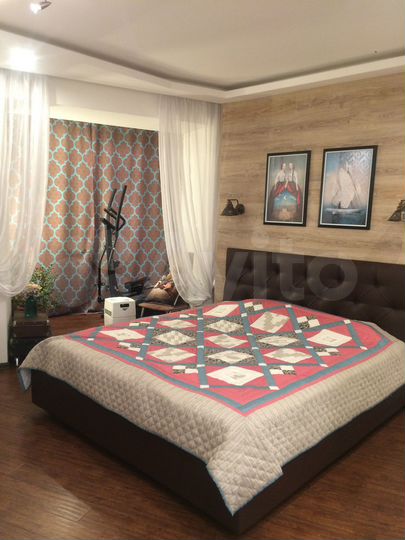 4-к. квартира, 103 м², 3/5 эт.