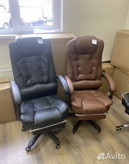 Компьютерное кресло руководителя