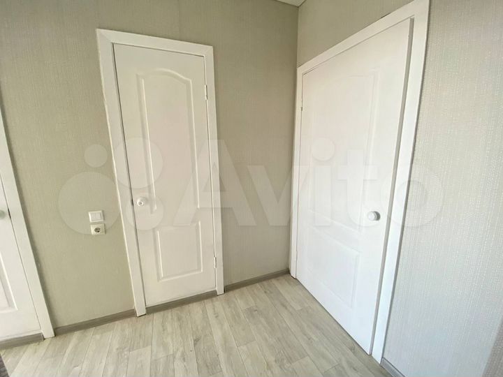 4-к. квартира, 92 м², 7/10 эт.