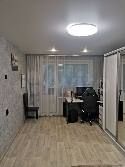 2-к. квартира, 44 м², 1/9 эт.