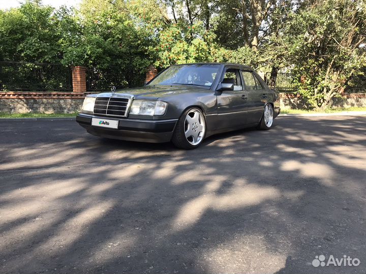Mercedes-Benz W124 2.3 МТ, 1988, 400 000 км