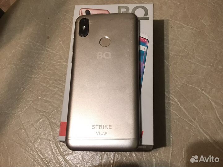 Телефон BQ