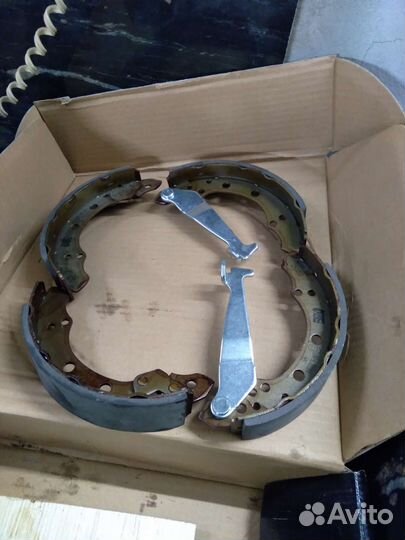 Тормозные колодки ауди100 с3 82-85г