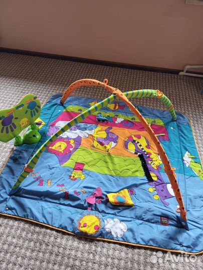 Развивающий коврик tiny love