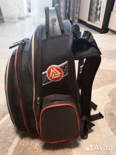 Школьный рюкзак